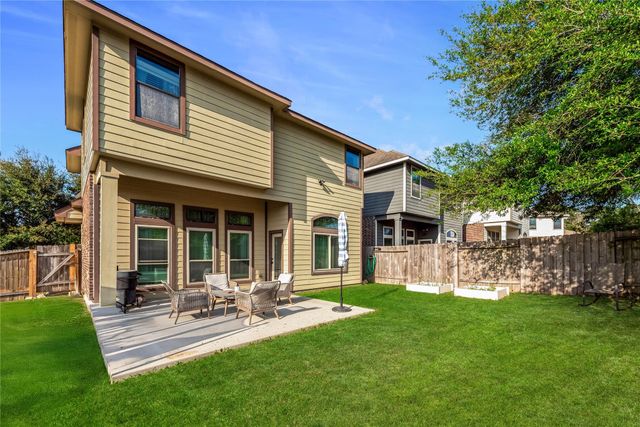 702 Aulia Lane, Spring, TX 77386