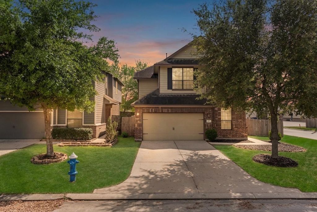 702 Aulia Lane, Spring, TX 77386