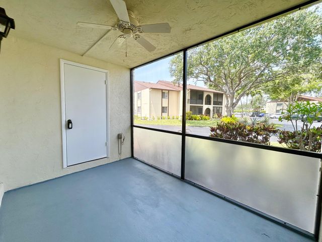 102 Lake Pine Circle D-1, Greenacres, FL 33463