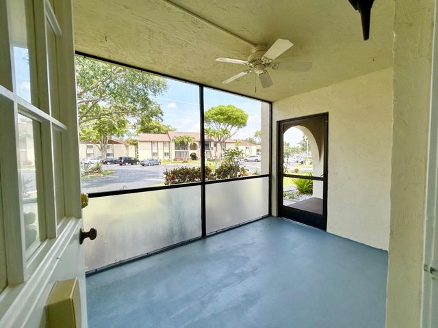102 Lake Pine Circle D-1, Greenacres, FL 33463