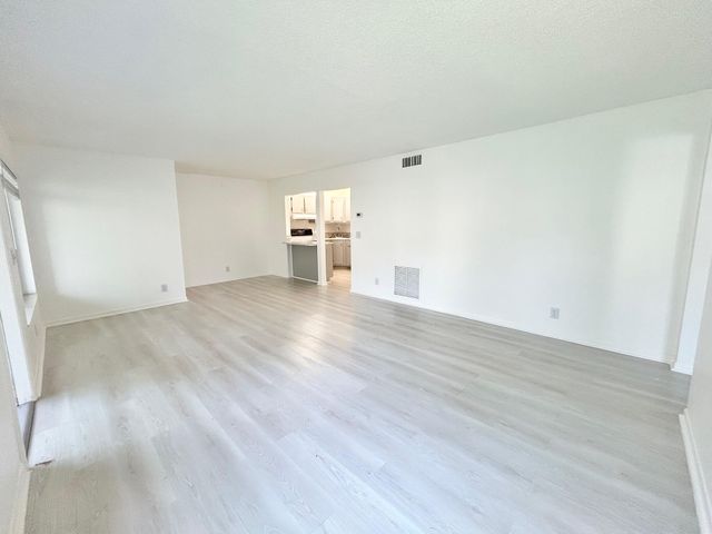 102 Lake Pine Circle D-1, Greenacres, FL 33463
