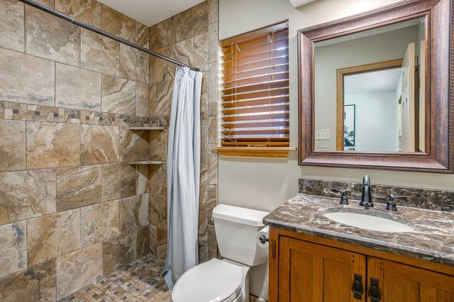 8620 Canyon Crest Road, Fort Worth, TX 76179