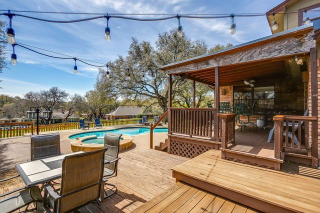 8620 Canyon Crest Road, Fort Worth, TX 76179