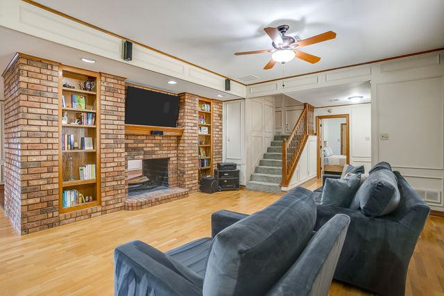 8620 Canyon Crest Road, Fort Worth, TX 76179