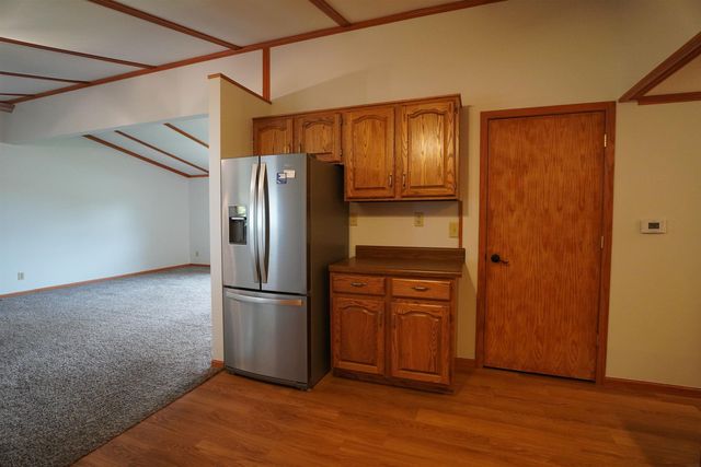 1203 1st Avenue, Charles City, IA 50616