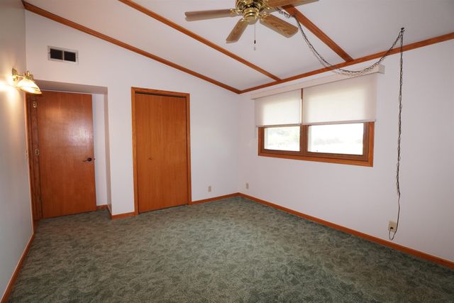 1203 1st Avenue, Charles City, IA 50616