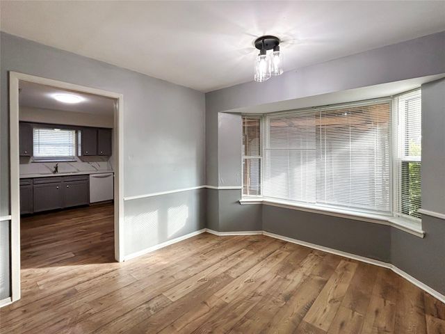 6132 Fox Ridge Drive, Angleton, TX 77515