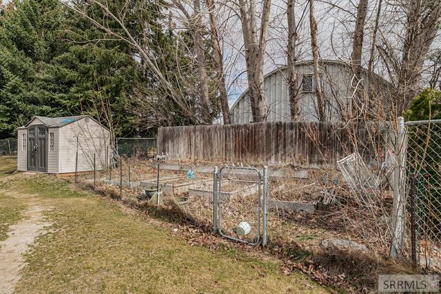 674 Evans Avenue, Idaho Falls, ID 83402