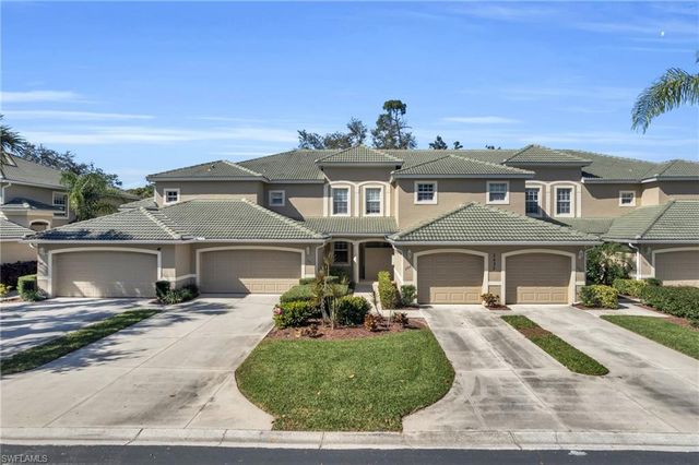 3435 Laurel Greens LN S 202, Naples, FL 34119