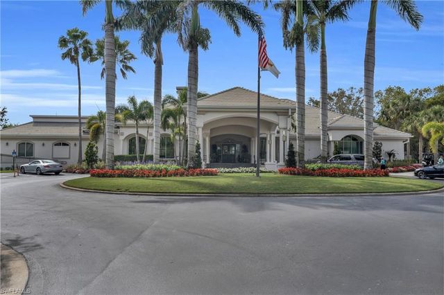 3435 Laurel Greens LN S 202, Naples, FL 34119