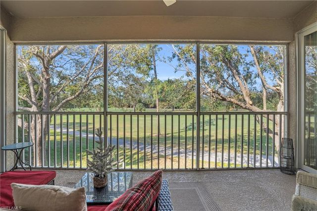 3435 Laurel Greens LN S 202, Naples, FL 34119