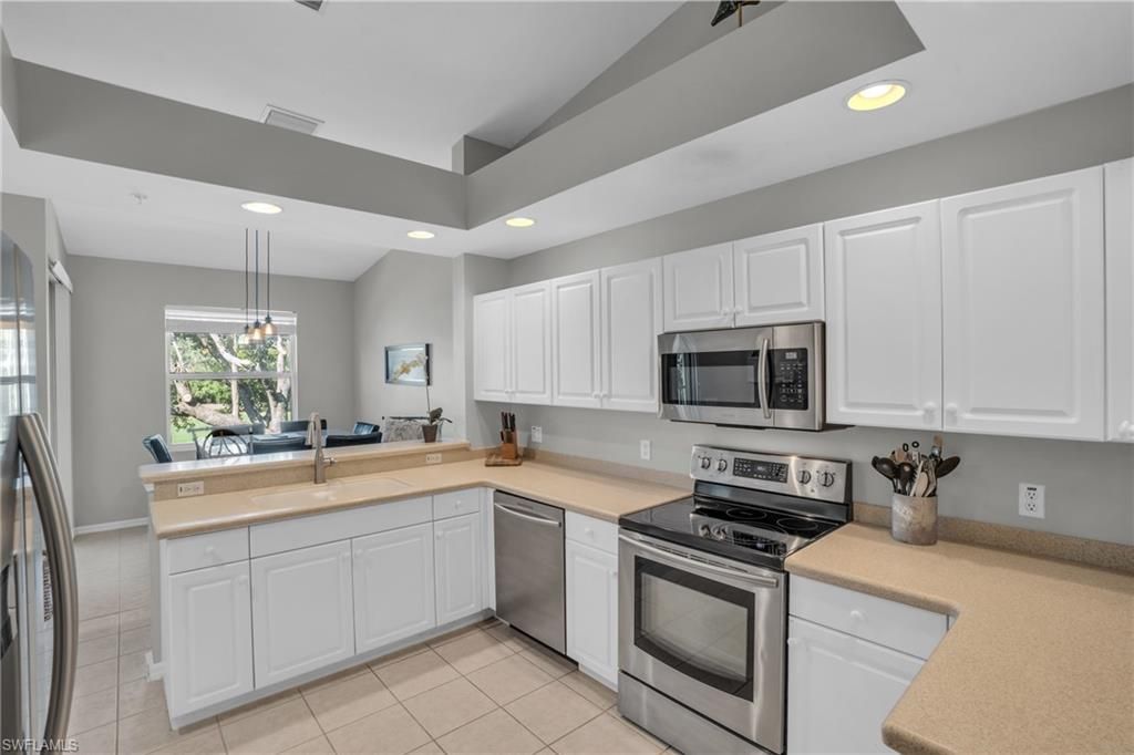 3435 Laurel Greens LN S 202, NAPLES, FL 34119 — photo 3