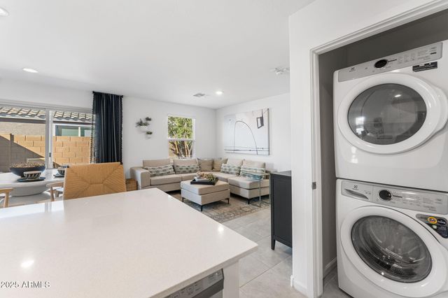 12486 E VERBINA Lane, Florence, AZ 85132