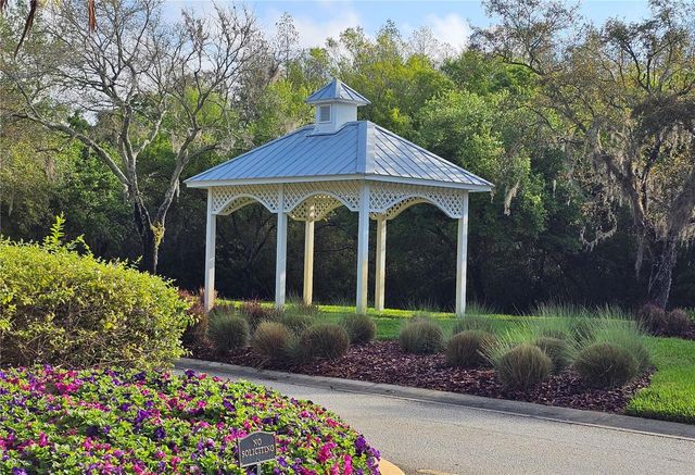 5006 BRIDGEWAY LANE, Lutz, FL 33558