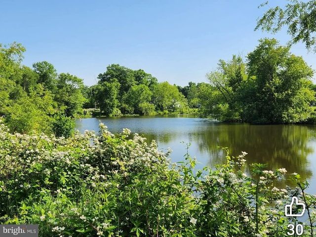 11 MARNI CT, Marlton, NJ 08053