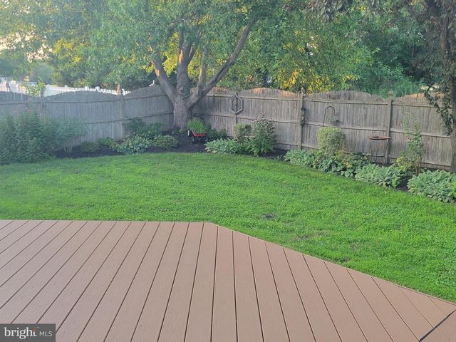 11 MARNI CT, Marlton, NJ 08053