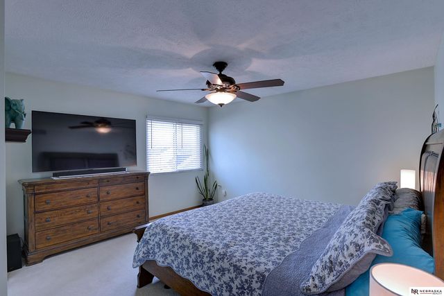 5821 South 159th Street, Omaha, NE 68135