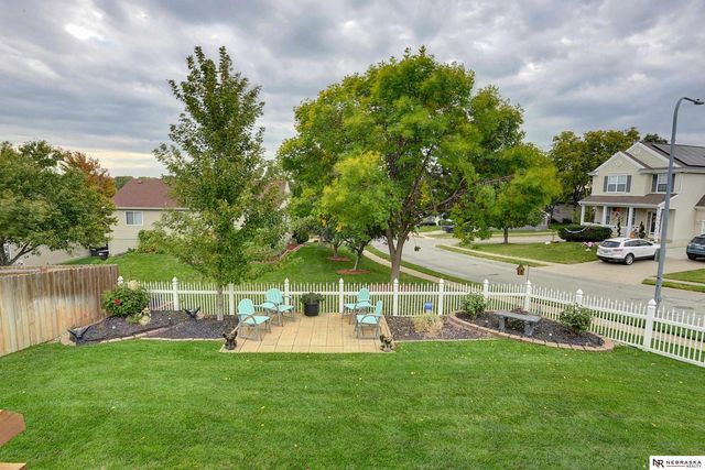 5821 South 159th Street, Omaha, NE 68135