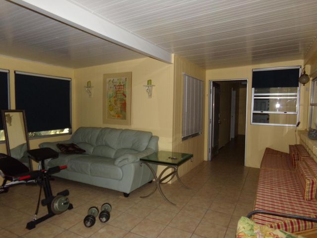 4215 Meadow View Drive, Boynton Beach, FL 33436