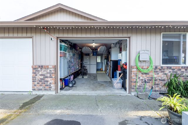 107 W Fourth Street, Everson, WA 98247