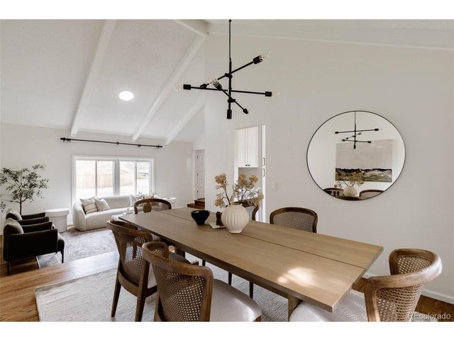 6335 S Geneva Cir, Englewood, CO 80111
