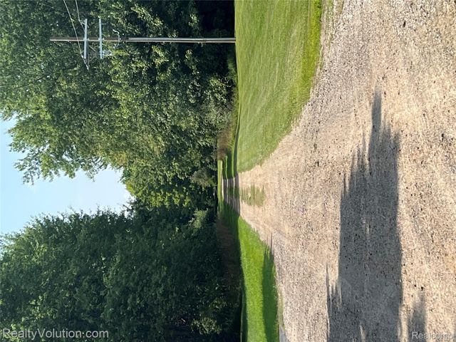 5885 Skyview Drive, Imlay City, MI 48444