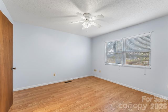 350 Sandy Bottom Road, Marshall, NC 28753