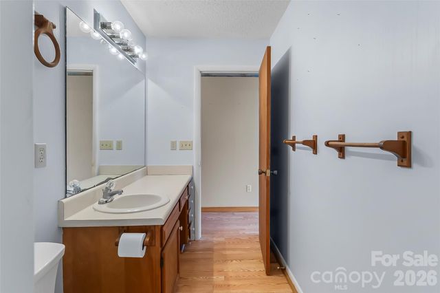 350 Sandy Bottom Road, Marshall, NC 28753