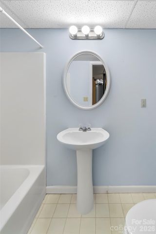 350 Sandy Bottom Road, Marshall, NC 28753