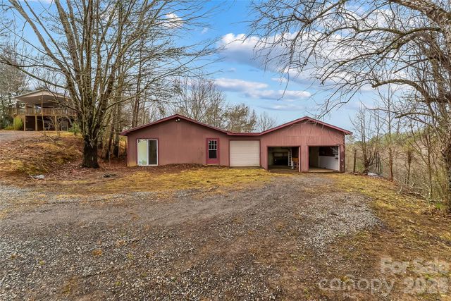 350 Sandy Bottom Road, Marshall, NC 28753