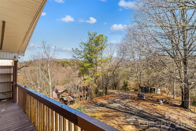 350 Sandy Bottom Road, Marshall, NC 28753