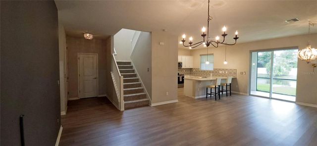 8019 ARTISAN CIRCLE, Seminole, FL 33777