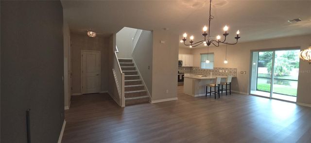 8019 ARTISAN CIRCLE, Seminole, FL 33777