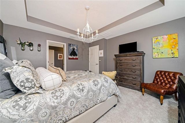 8019 ARTISAN CIRCLE, Seminole, FL 33777