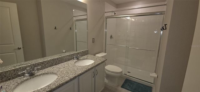 8019 ARTISAN CIRCLE, Seminole, FL 33777