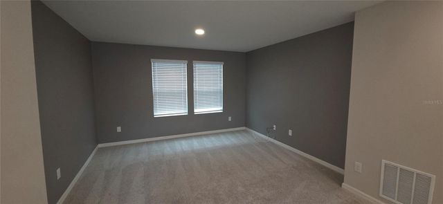 8019 ARTISAN CIRCLE, Seminole, FL 33777