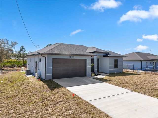 3815 9th ST SW, Lehigh Acres, FL 33976