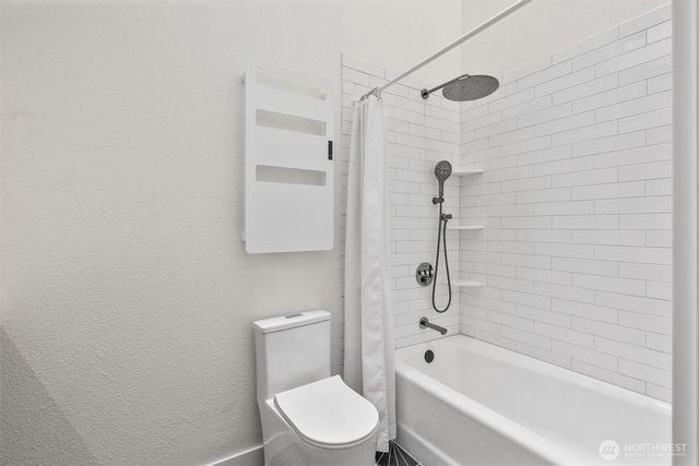 22904 NE 51st St, Redmond, WA 98053