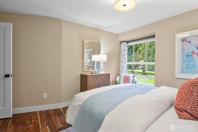 22904 NE 51st St, Redmond, WA 98053