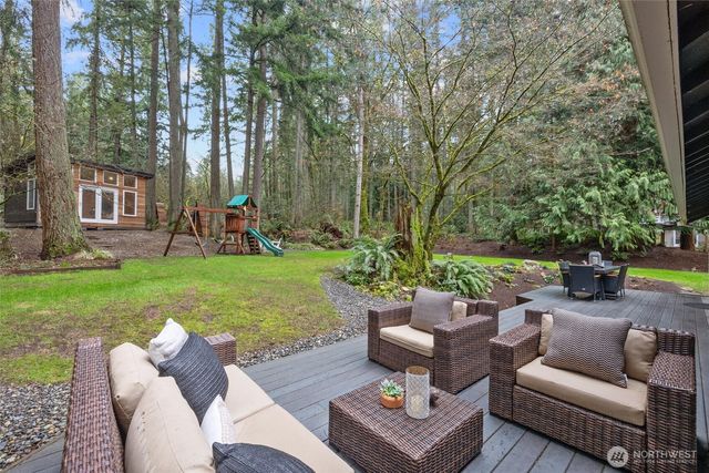 22904 NE 51st St, Redmond, WA 98053