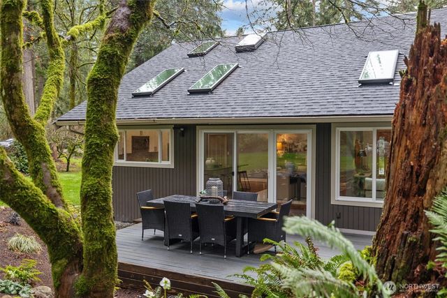 22904 NE 51st St, Redmond, WA 98053