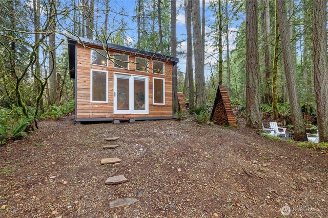 22904 NE 51st St, Redmond, WA 98053