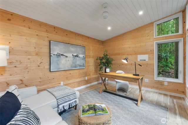 22904 NE 51st St, Redmond, WA 98053