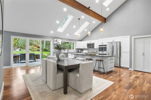 22904 NE 51st St, Redmond, WA 98053