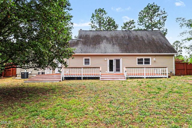 43 Wyoming Court, Spring Lake, NC 28390