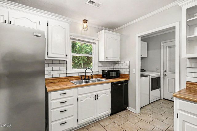 43 Wyoming Court, Spring Lake, NC 28390