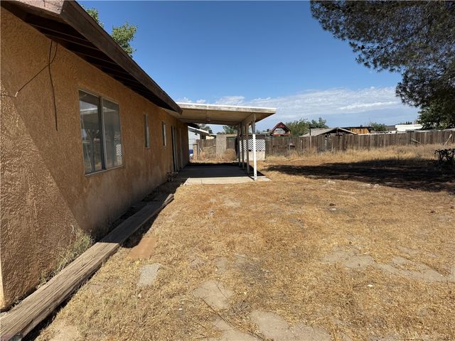 16254 Mossdale, Lancaster, CA 93535