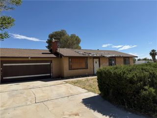 16254 Mossdale, Lancaster, CA 93535