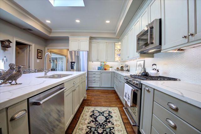 4053 Breakwood Drive, Houston, TX 77025