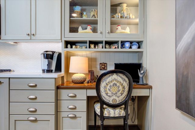 4053 Breakwood Drive, Houston, TX 77025